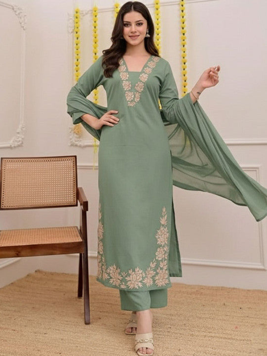 Women Floral Embroidered Regular Thread Work Kurta