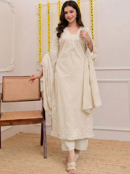 Women Ethnic Motifs Embroidered Regular Thread Work Kurta