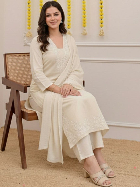 Women Ethnic Motifs Embroidered Regular Thread Work Kurta